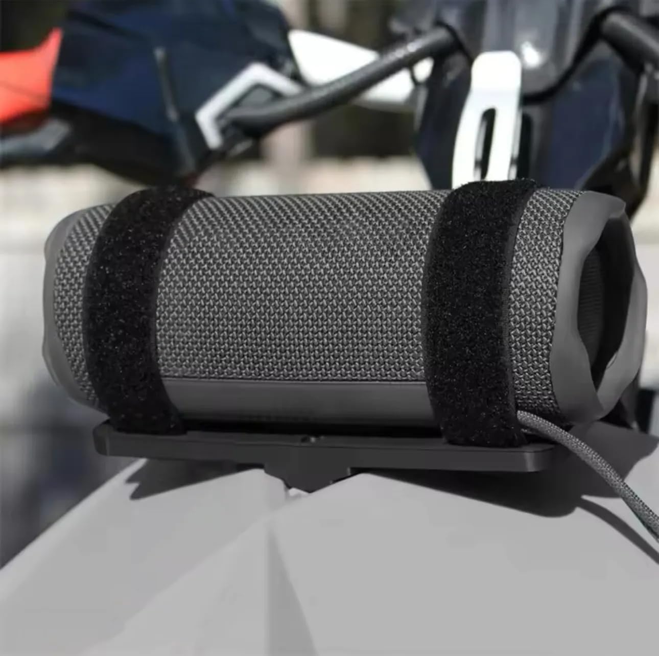 Supporto universale per altoparlante SeaDoo Spark & ​Spark Trixx (modelli 2014-2023) - Installazione senza foratura, si adatta sotto il coperchio