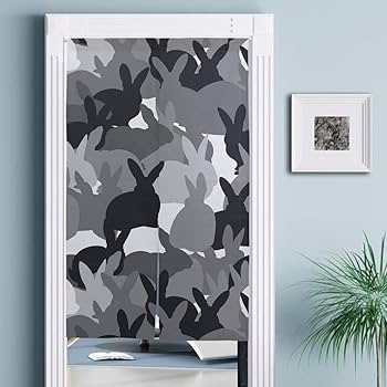 暖簾　うさぎ Amazon | 和風のれん【うさぎ（防炎加工）】（幅82㎝ x 丈150cm