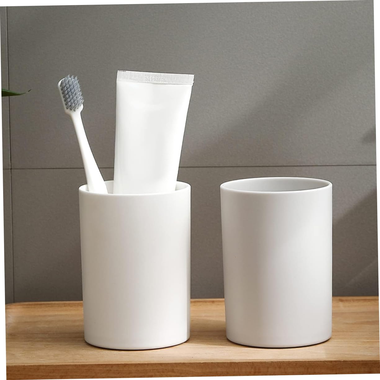 BEBEMOKO 2pcs Reusable Unbreakable Bathroom Tumbler Cups Toothbrush Holders Material for Home and Travel for Daily Oral Care