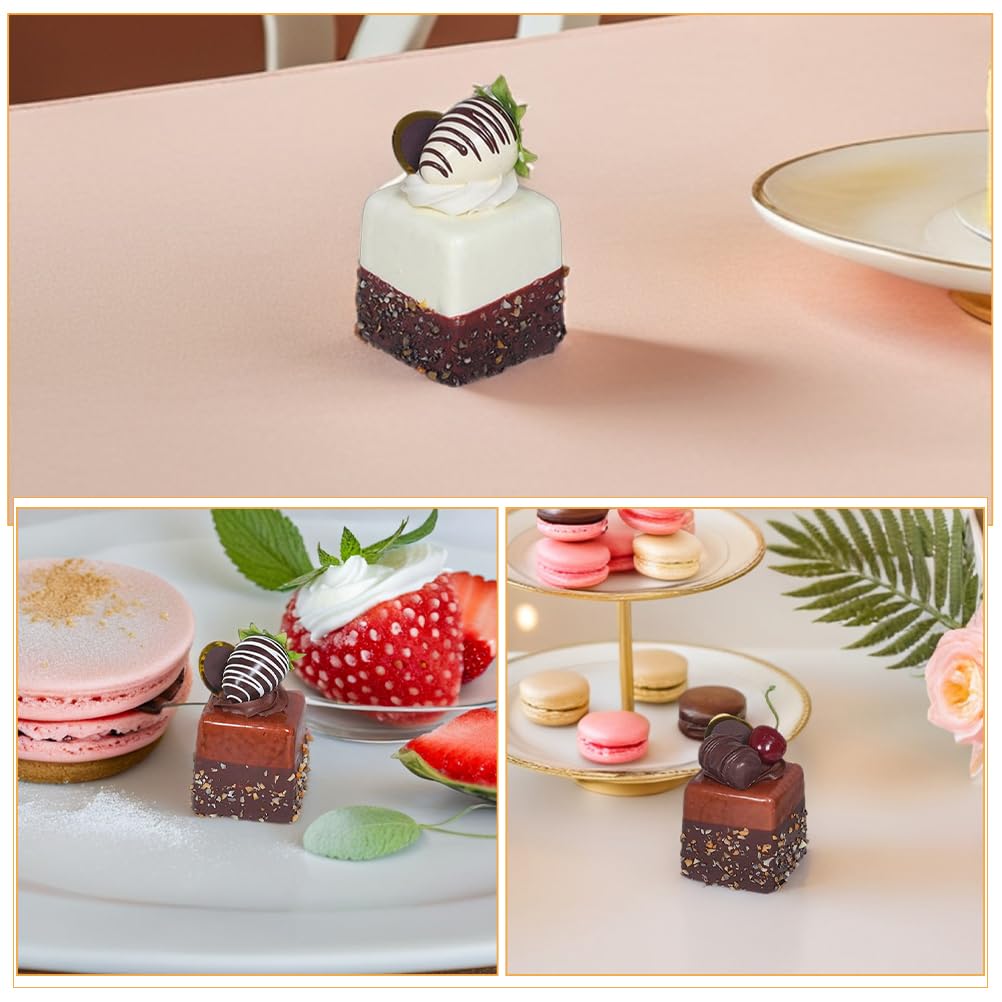 Mipcase 8pezzi Torta Simulata al Gusto di Fragola Francese di Cibo Artificiale Base Magnetica Espositore per Torte Finte Decorazioni da Cucina Accessori per Stand per Fotografie