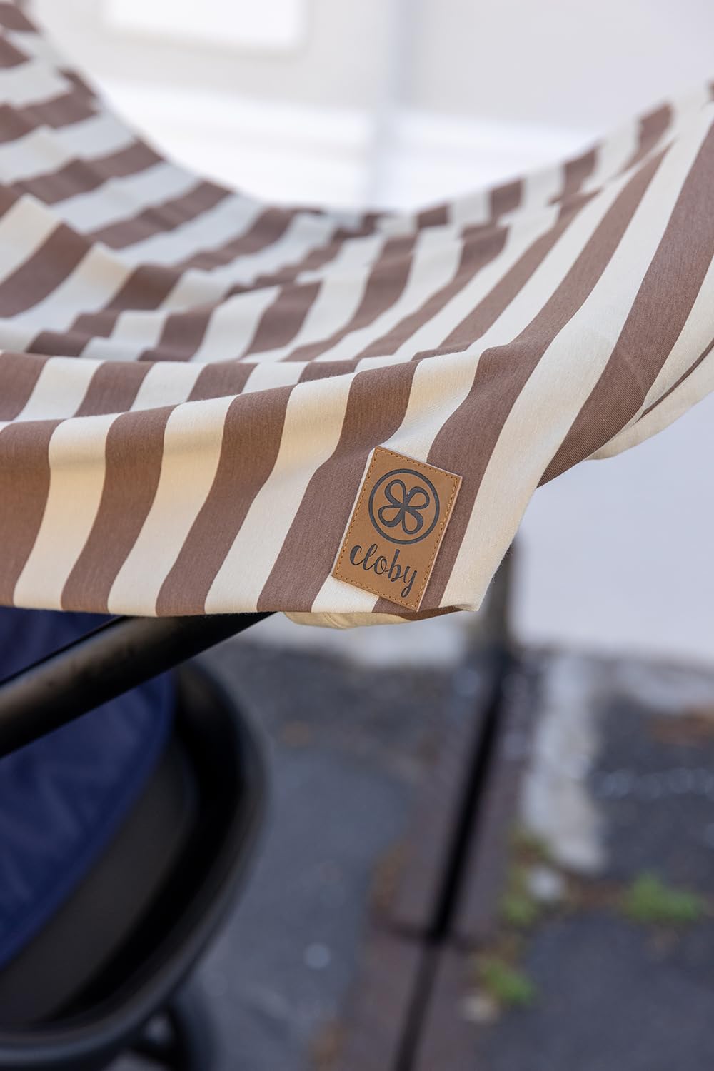 Cloby Multifunktionale Babydecke - Kinderdecke mit UV-Schutz (UPF 50+) - UV-Decke - Peanut Brown Stripe - braun/beige (95x73 cm)