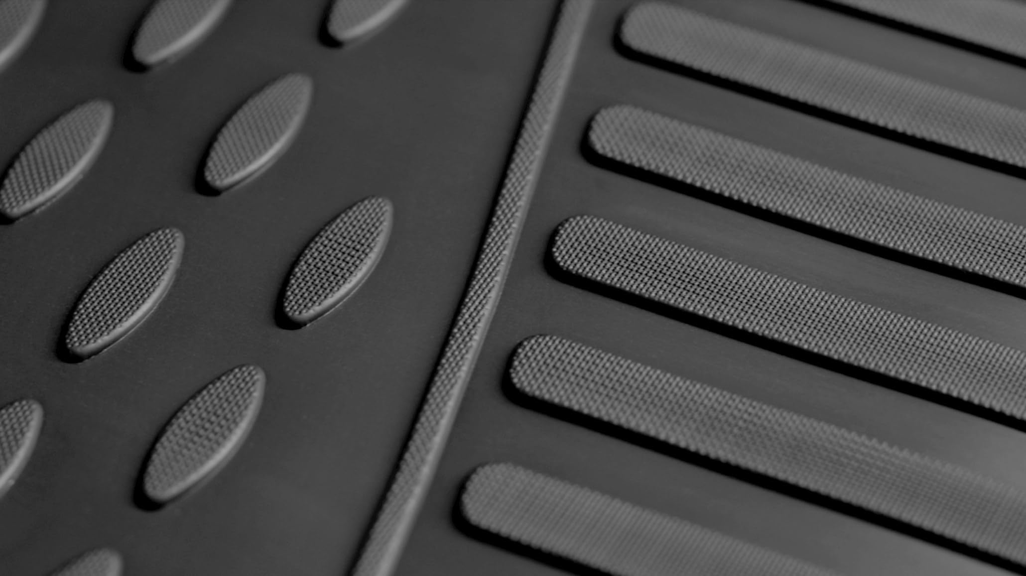 ad Tuning fm17002 vestibilità Tappetini in Gomma (5 Pezzi), Nero