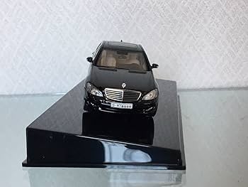 ミニカー AUTOart Mercedes Benz 220D 1:43 AUTOart Mercedes Benz 220D 1:43