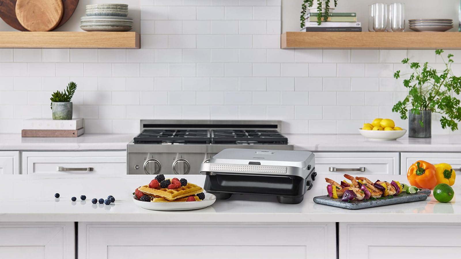 Braun SnackMaker 5 SM5006, Toaster mit Grill- und Waffelplatten, Waffelmaker mit Aluminiumgussplatten, herausnehmbaren Platten und Auffangschale für Spülmaschine, 800 W, Silber