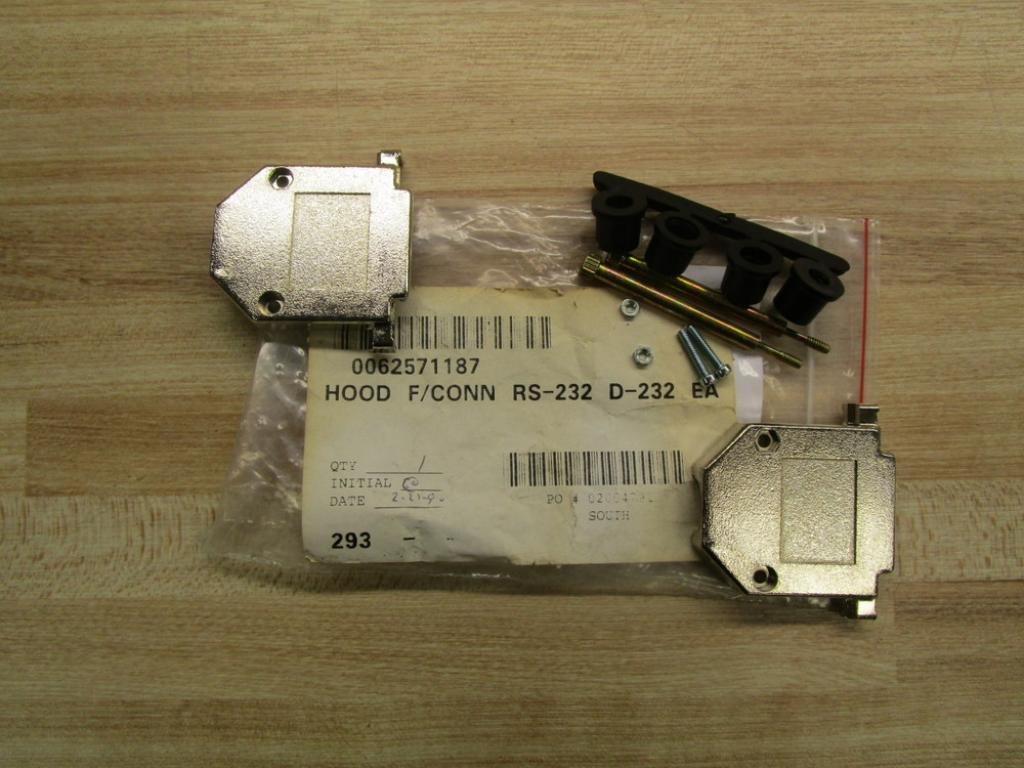 South RS-232 Hood F/Conn D-232