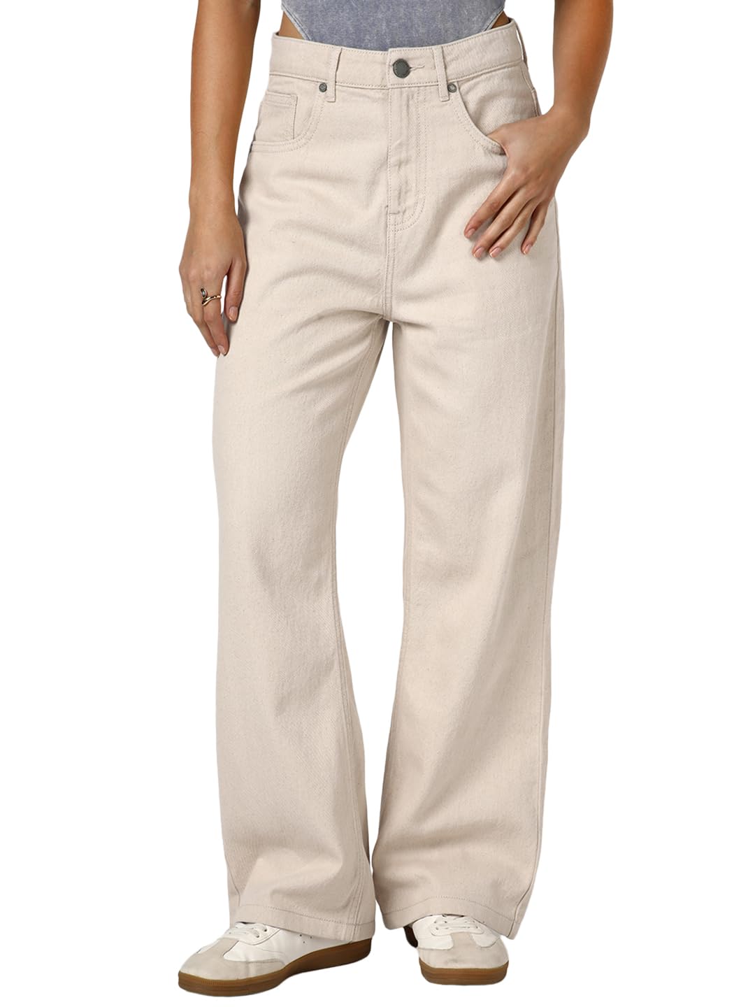 bewakoof Women's Solid Straight Fit Pure Cotton Jeans-picture-24