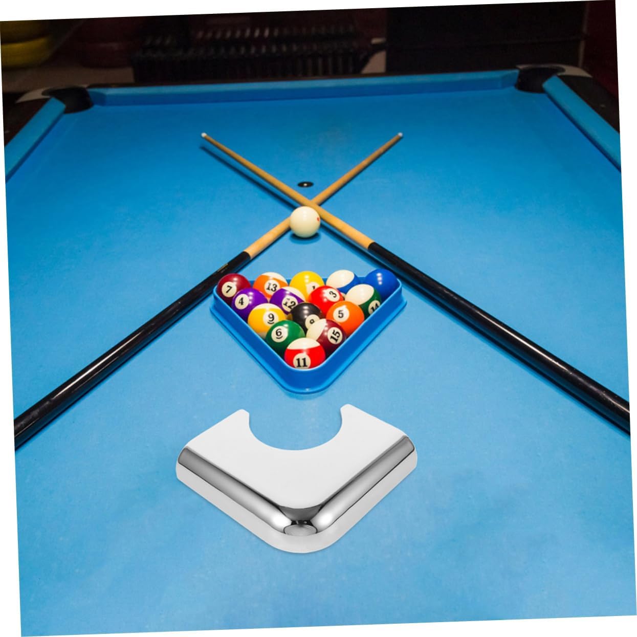 2pcs Billiard Table Corner Protectors Decorative Corner Brackets for Pool Tables Easy Installation Furniture Guards for Home Clubs Bars