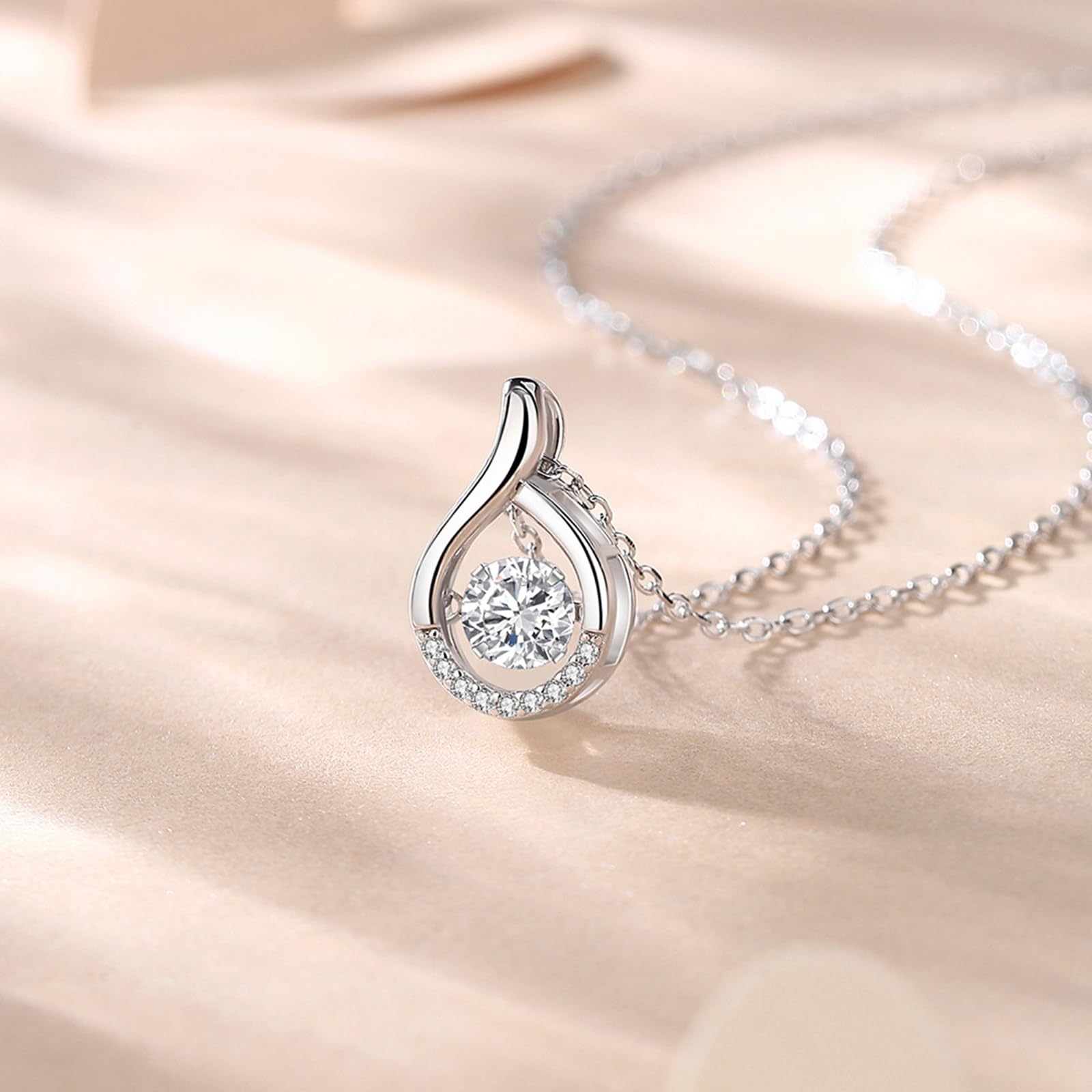 Collares de moissanita con forma de gota de agua flotante para mujer, collar de boda para mujer