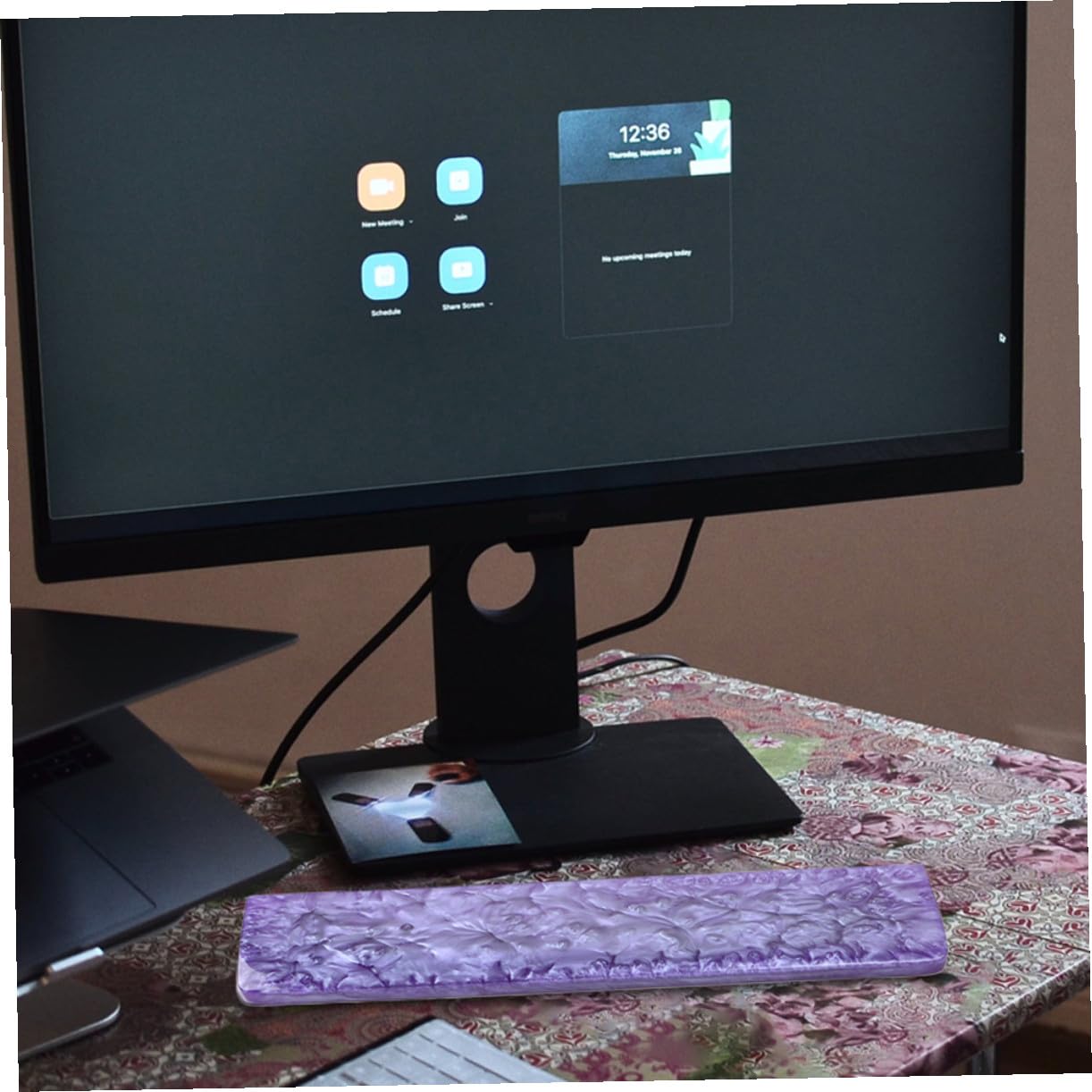 Angoily Ergonomische Handballenauflage für Gaming Tastaturen Pearl Resin Handgelenkstütze für Schreibtisch Schmerzlinderung Beim Tippen Komfortable Unterstützung für Büro und Spiele