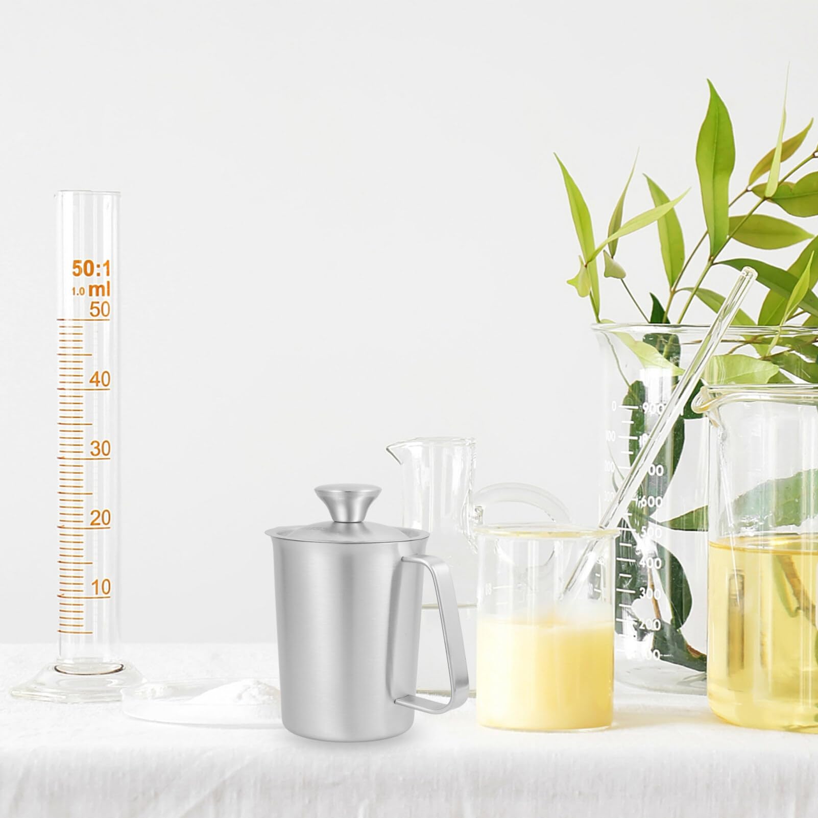 SOLUSTRE Stainless Steel Measuring Cup with Lid - Image 4
