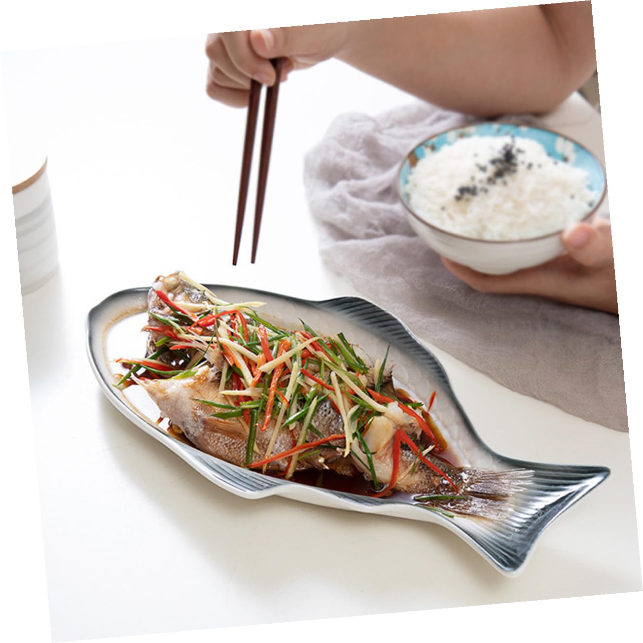 Gadpiparty Plato de Cerámica Multiusos Forma de Pez para Servir Aperitivos y Comidas Adecuado para Reuniones Familiares y Restaurantes Reuniones Familiares y Restaurantes