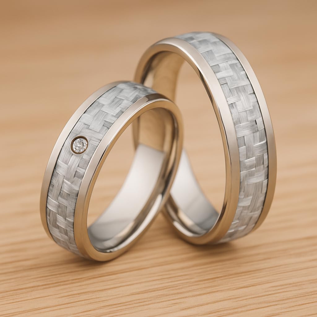 Blue Moon Diamonds Eheringe & Trauringe aus Titan und Carbon mit Diamant (0,015 ct W/SI) – Paar Partnerringe/Verlobungsringe/Hochzeitsringe inkl. Gravur & Etui | Modell 4108