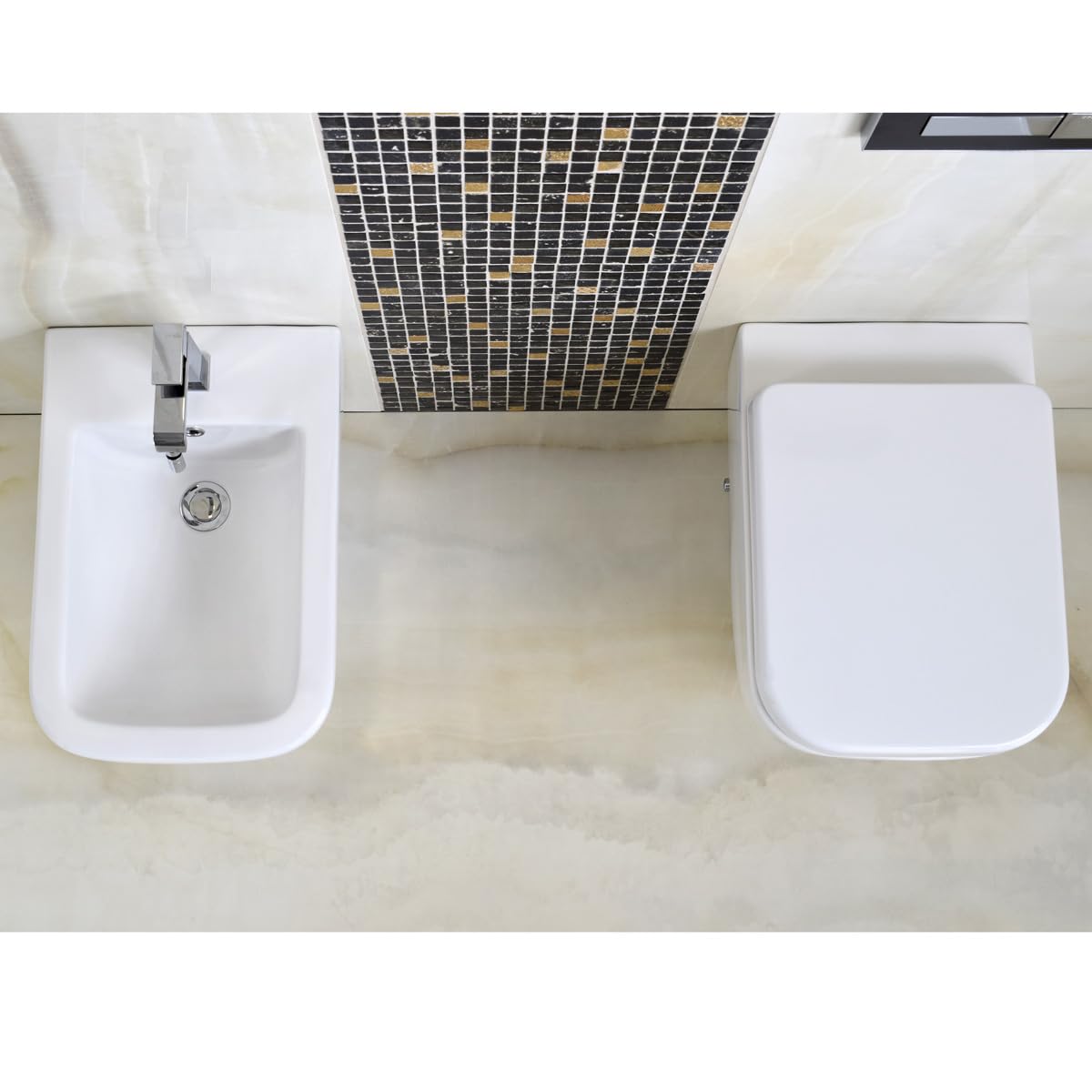 Yellowshop - Sanitari Bagno Sospesi Filo Muro Rimless senza brida Modello Klass Vaso Wc + Coprivaso Soft Close + Bidet