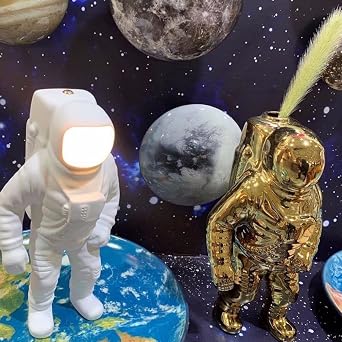 Resin Rechargeable LED Table LAMP Cosmic-Flashing Starman Cm.28,5