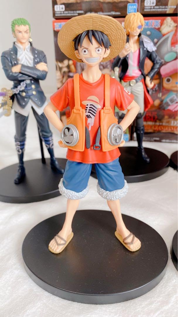 Amazon.co.jp: ONE PIECE FILM RED プライズ フィギュアまとめ