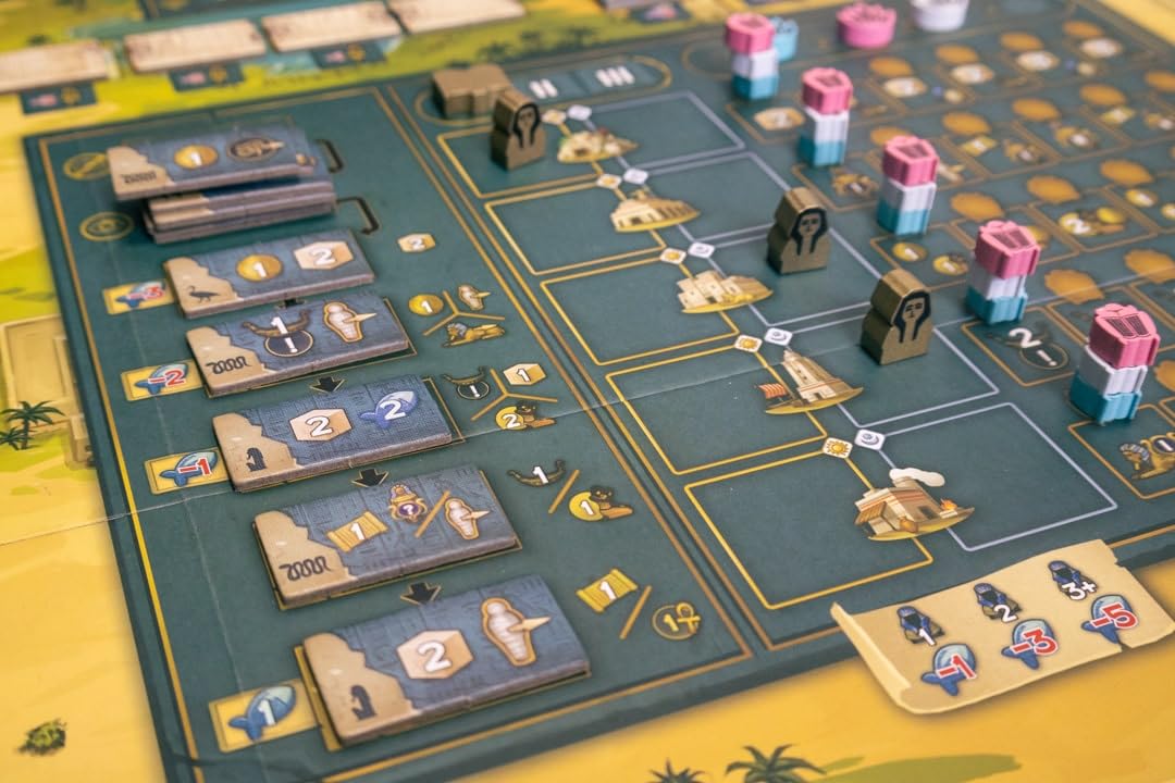 Pegasus Spiele Men-Nefer, Gold und Schwarz