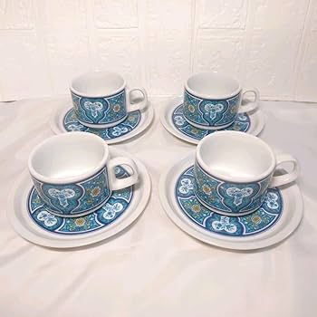 ノリタケ　スープカップ　ソーサー　4客セット　クリスマス　パーティー　レトロ ノリタケ スープカップ ソーサー 4客セット クリスマス