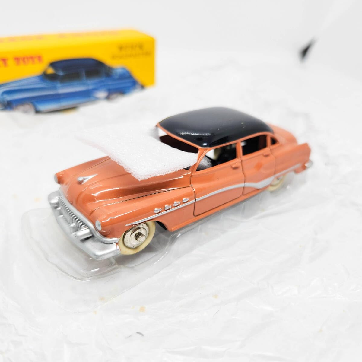 美品レア　オールドDINKY TOYS BUICK ROADMASTERミニカー Amazon.co.jp: DINKY TOYS ディンキートイズ BUICK ROADMASTER