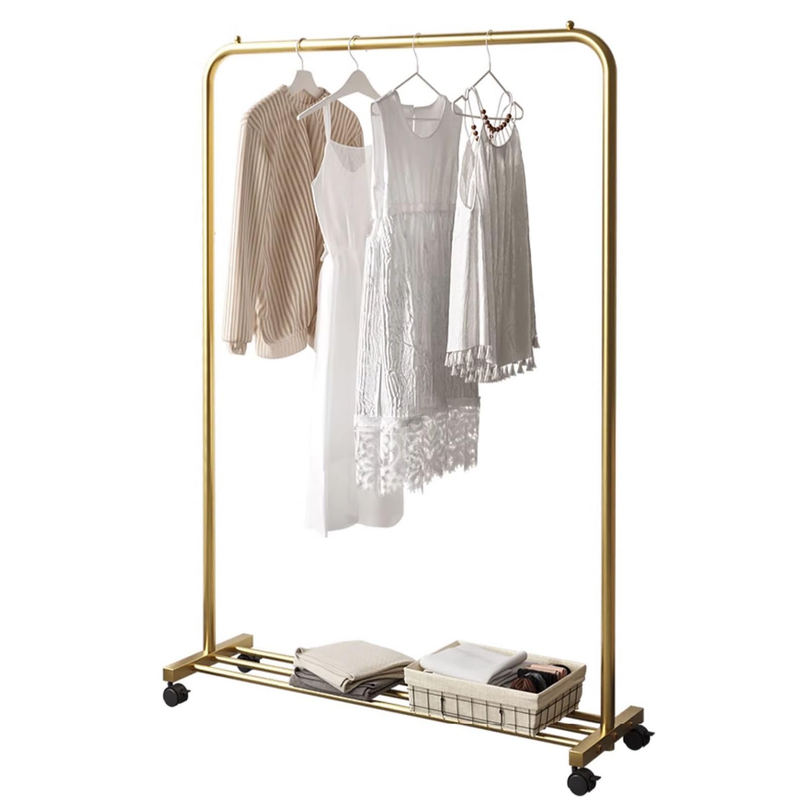Organiseur de vêtements élégant pour valoriser votre dressing moderne