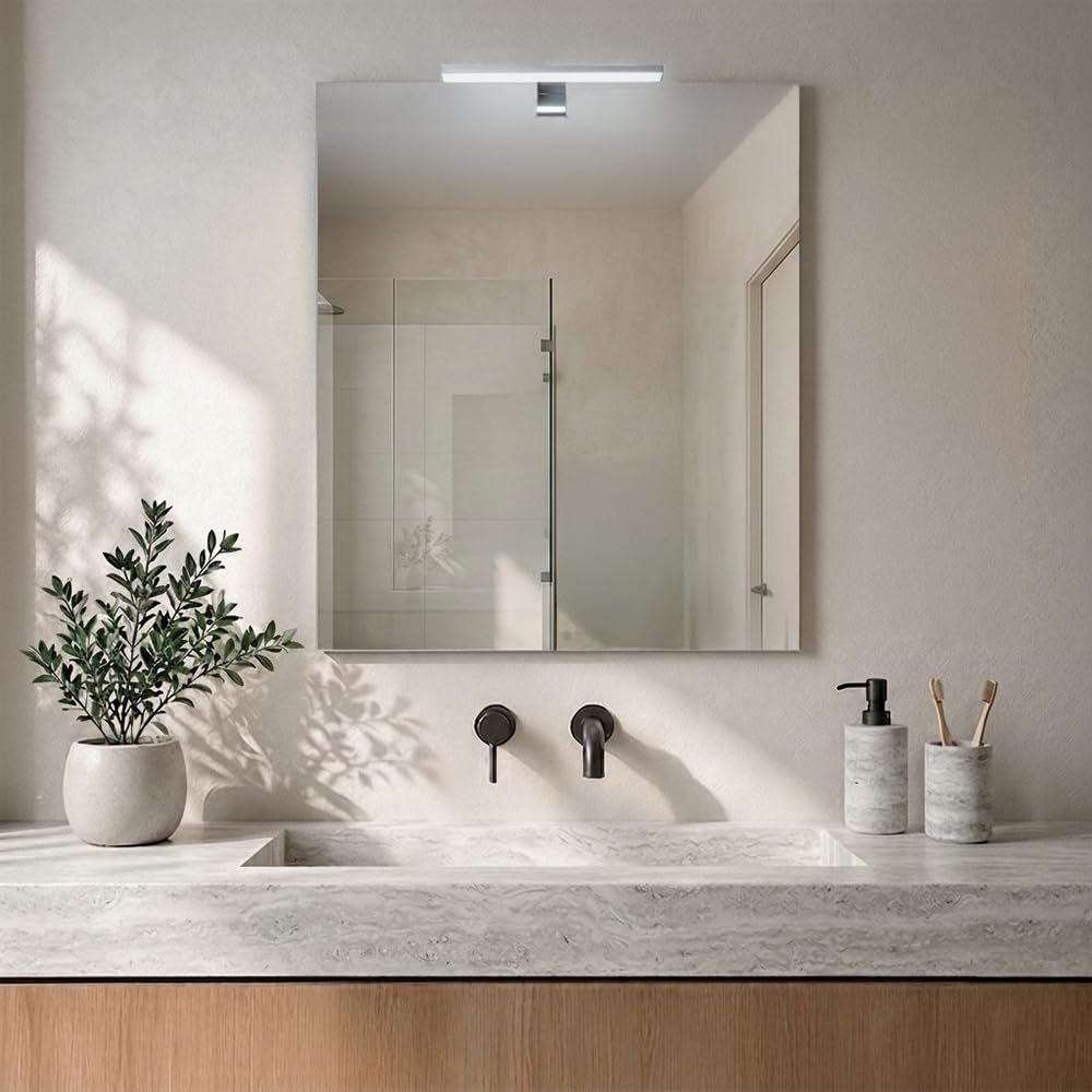 Inbagno Specchio Bagno 60x70 cm con LED 6000K Reversibile Rettangolare A Filo Lucido, Lampada Cromata, Installazione Verticale o Orizzontale, IP44