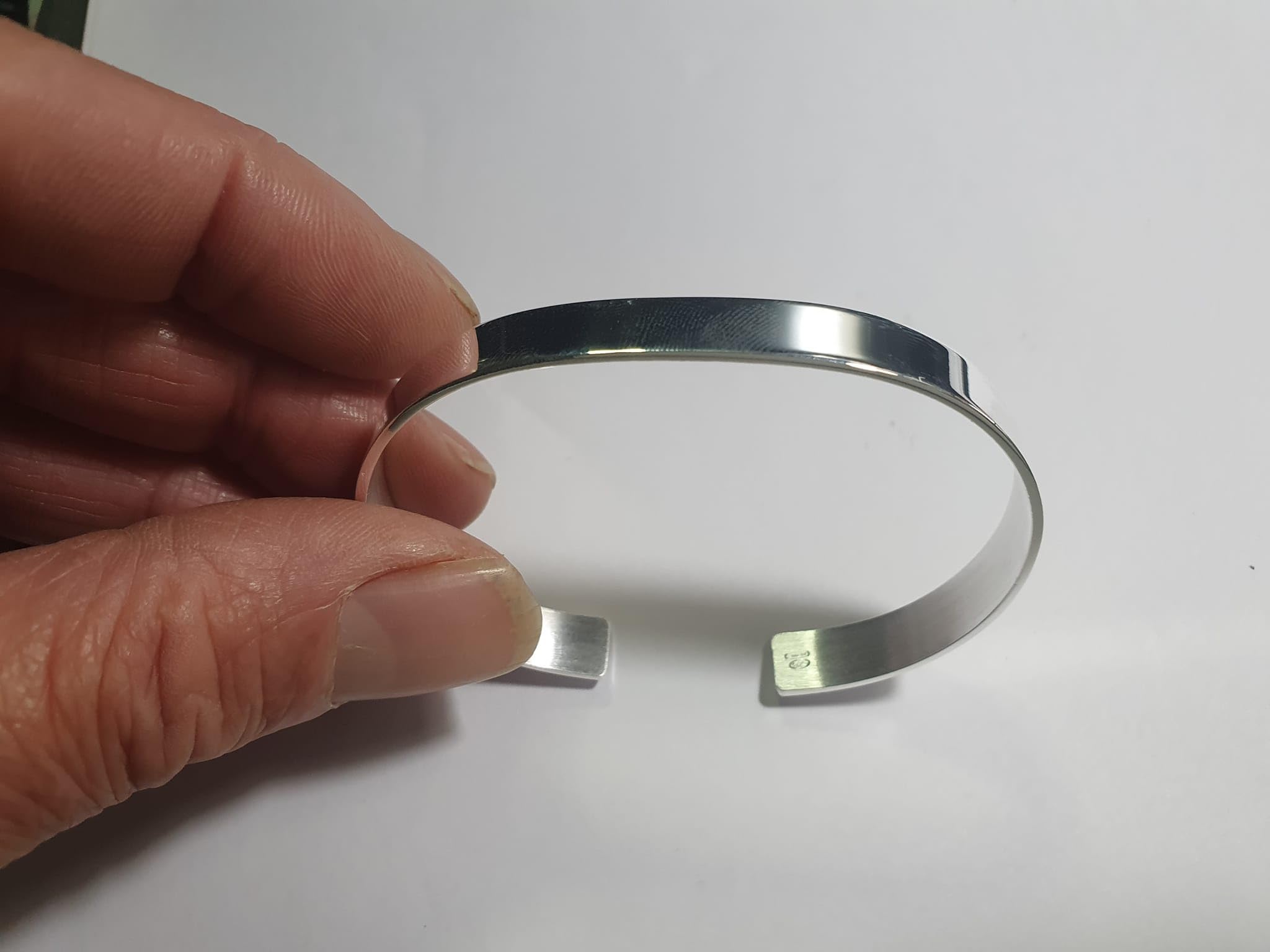 1 bracciale rigido argento 925 unisex largo 8 mm spessore 1,3 mm, SU RICHIESTA INCISIONE PERSONALIZZATA NOME