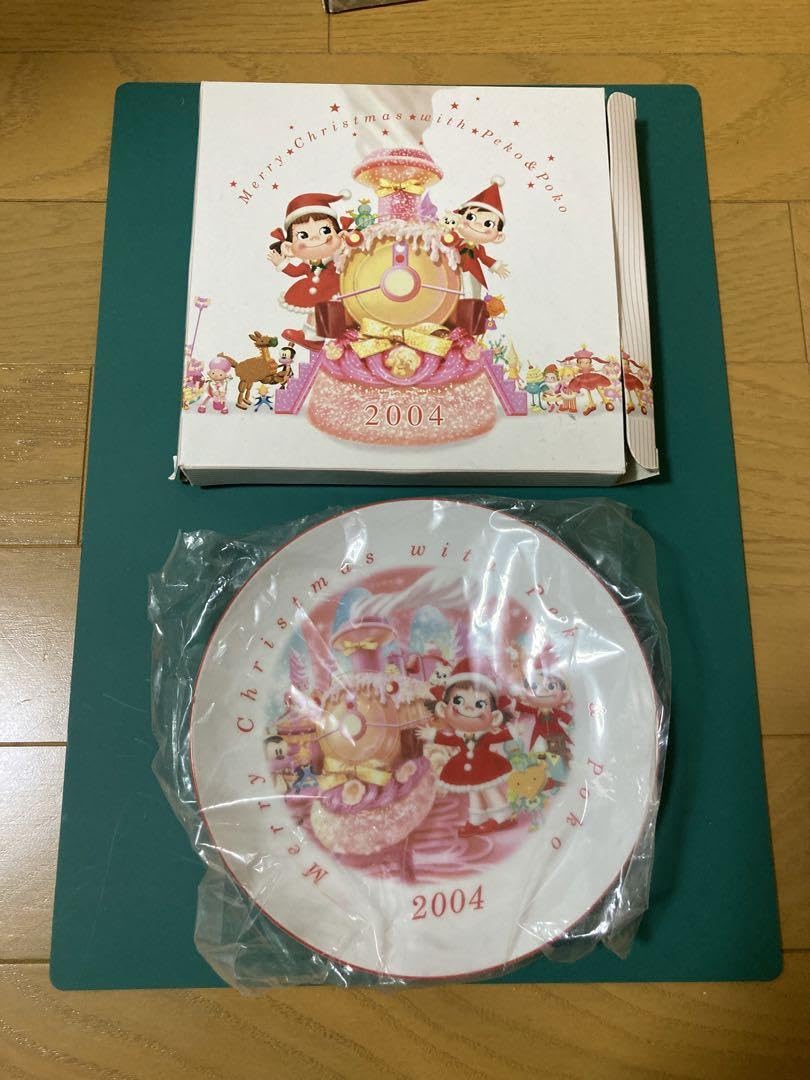 Amazon.co.jp: ペコちゃん絵皿 不二家クリスマスケーキ予約特典