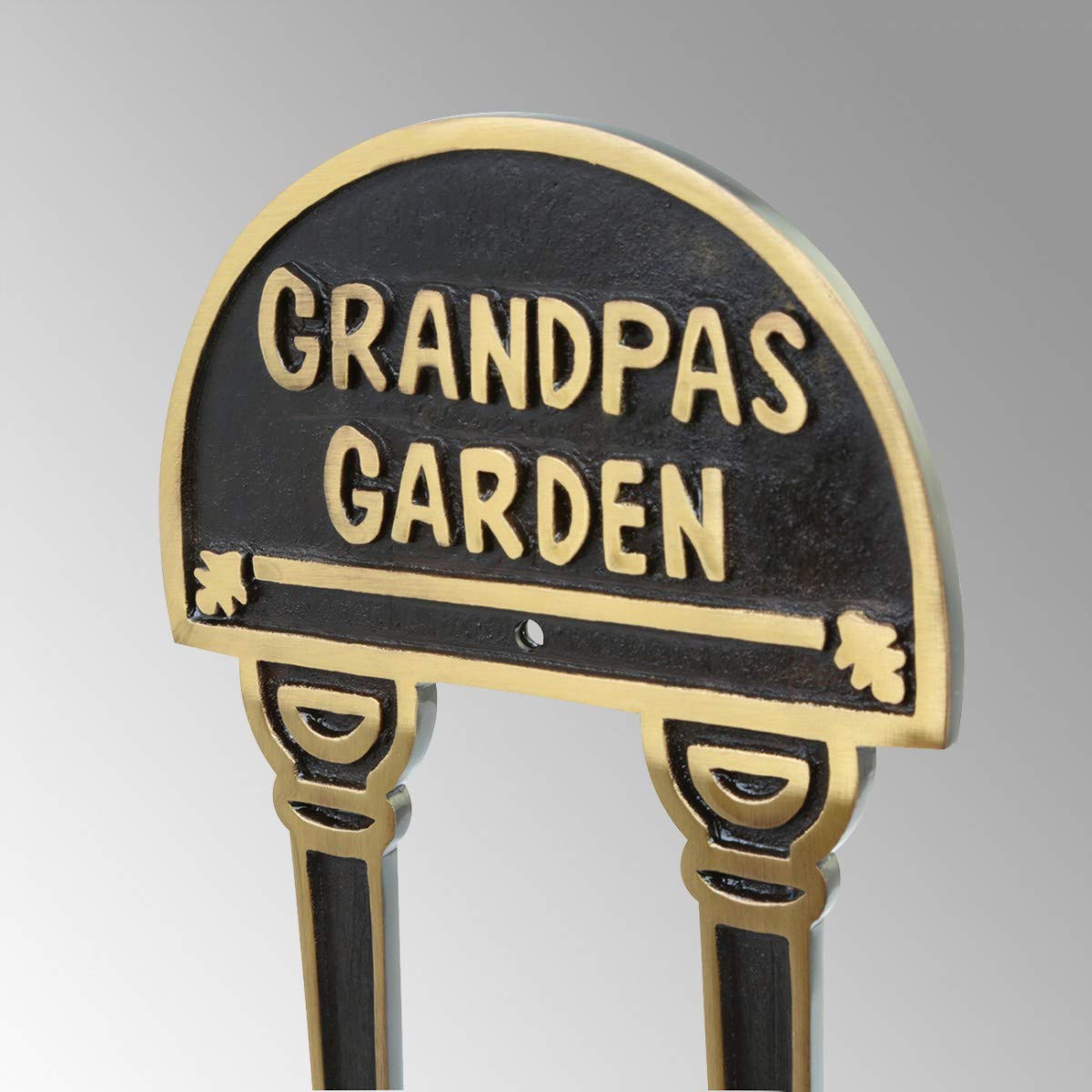 Renovators Supply Manufacturing Grandpas Garden Sign 11 1/16 In. L X 4 3/8 In. W Solid Brass Grandpas Garden Sign With Lacquered Finish With Mounting Hardware