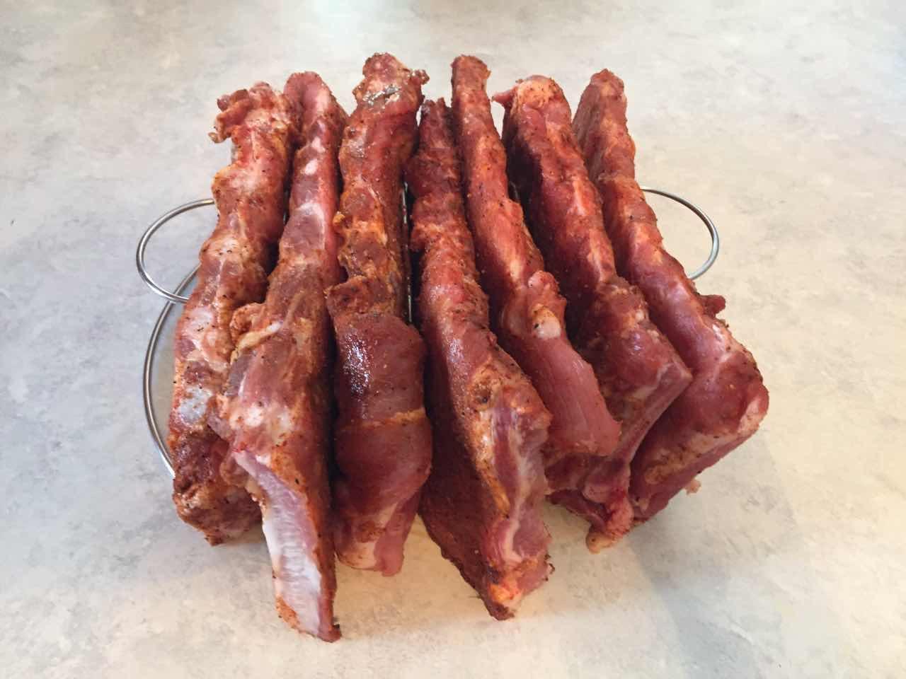 Amazon.com : Barbecue Bull - Prime Rib Rack and Roast Rack with Holder ...