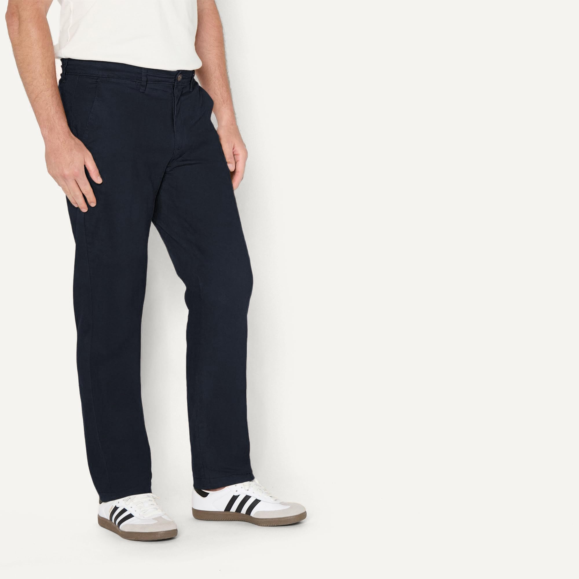 Amazon Essentials Men's Athletic Fit Casual Stretch Chino Work Trousers (Available in Big & Tall) — view 2