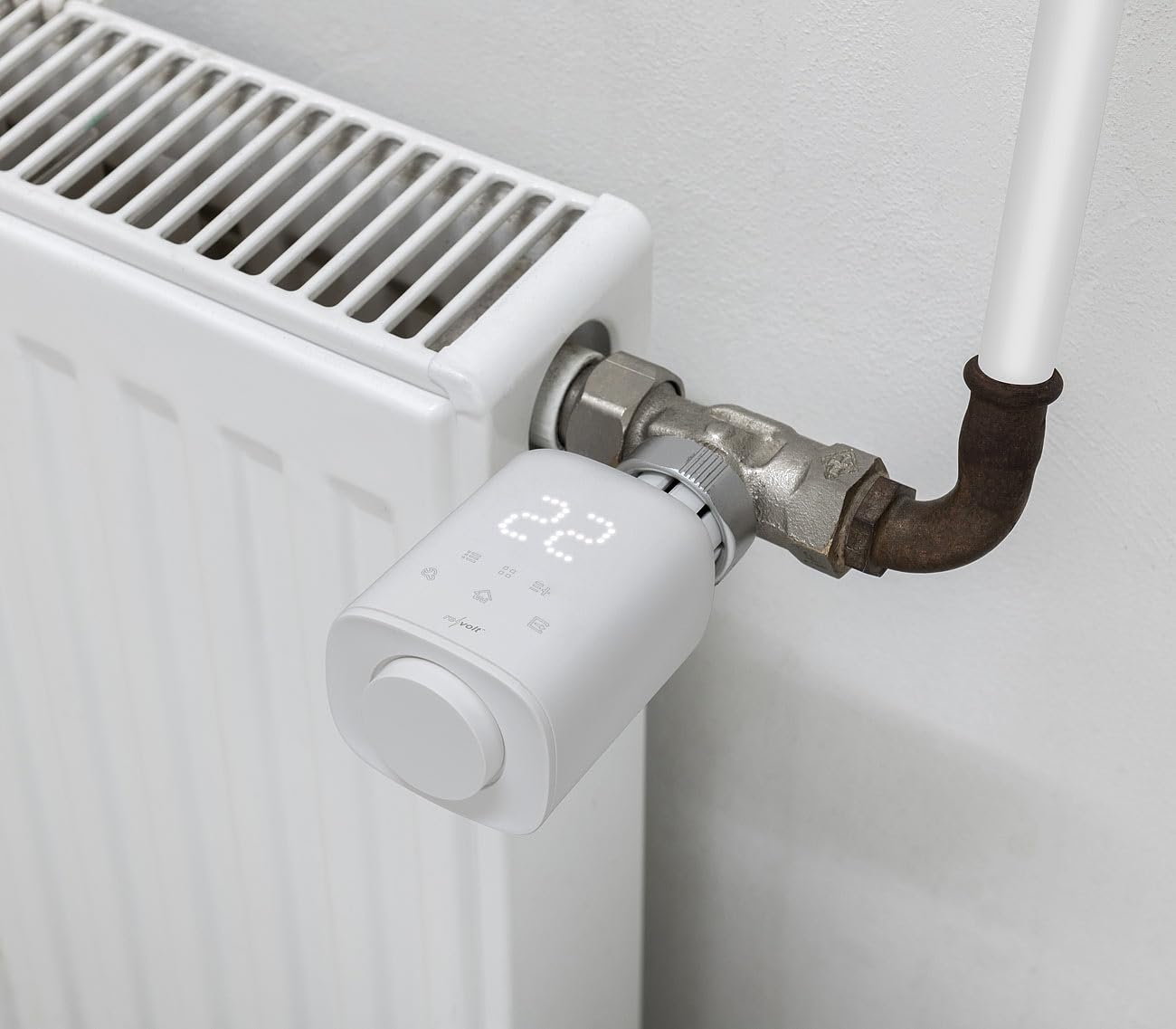 revolt Heizungsthermostat WLAN: 3er-Set programmierbare Heizkörper-Thermostate mit WLAN-Gateway & App (Heizkörperthermostat, Smarte Thermostate, Frost)
