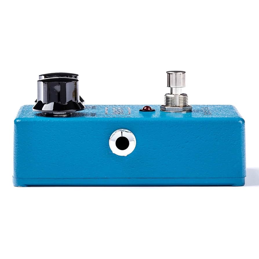 Amazon.com: MXR Blue Box™ Octave Fuzz : Musical Instruments