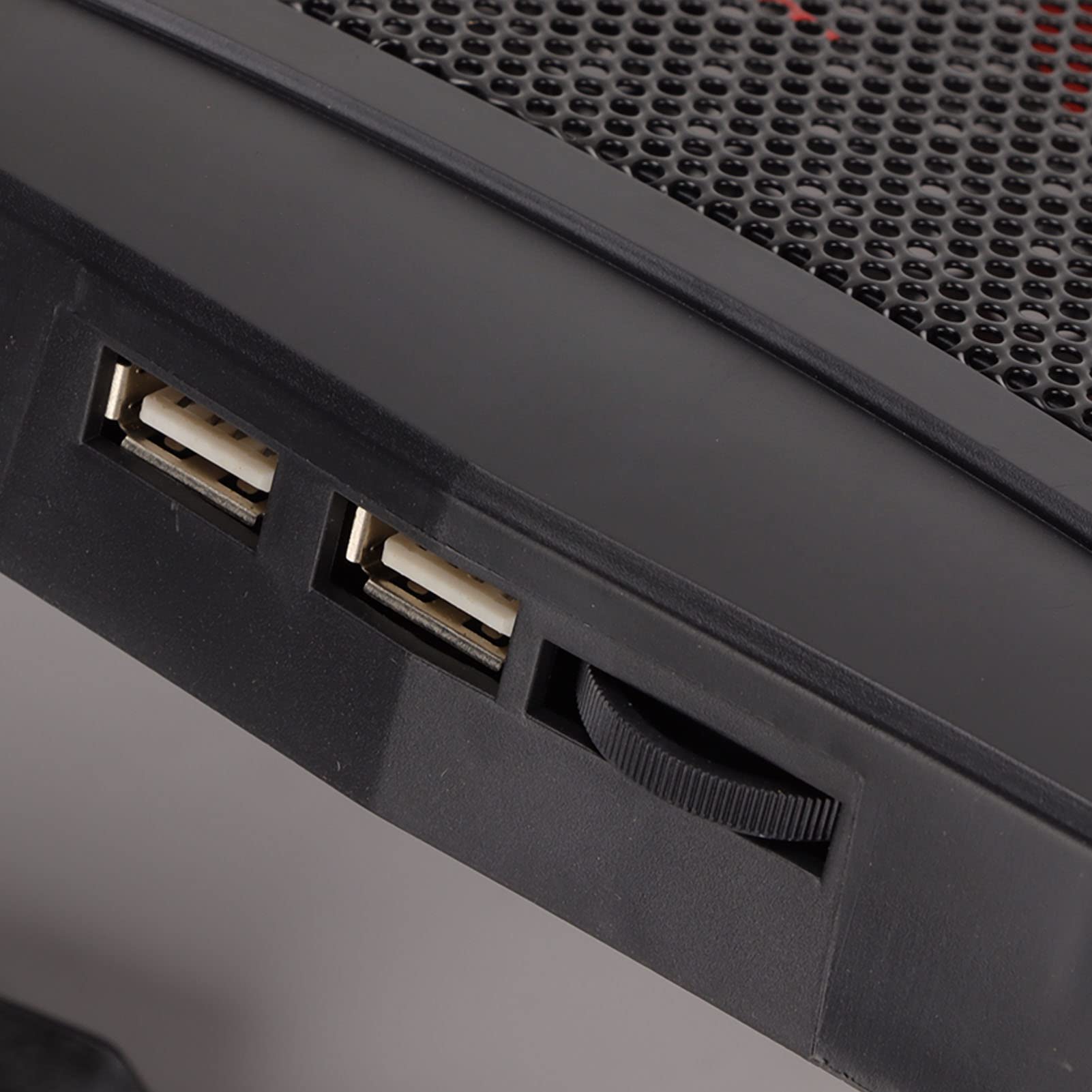 Almohadilla de enfriamiento para computadora portátil para juegos con 3 ventiladores de enfriamiento silenciosos LED rojos 5 ángulos ajustables Puertos USB duales Diseño
