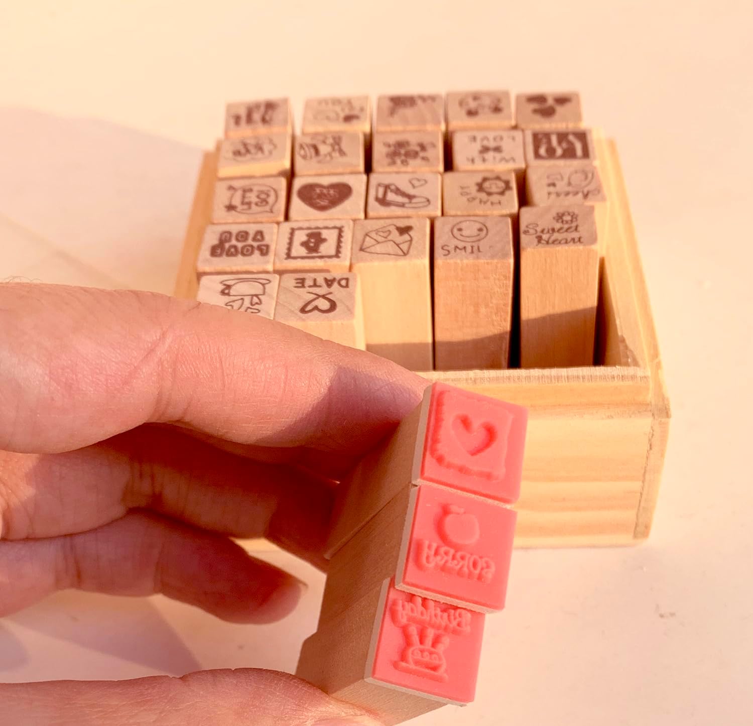 25Pcs Small Heart Shape Wooden Rubber Stamps with Box Mini Cute DIY Diary Stamps Set for Craft Decorating Scrapbooking and Wedding Invitation Cards (Red 25pcs Love)