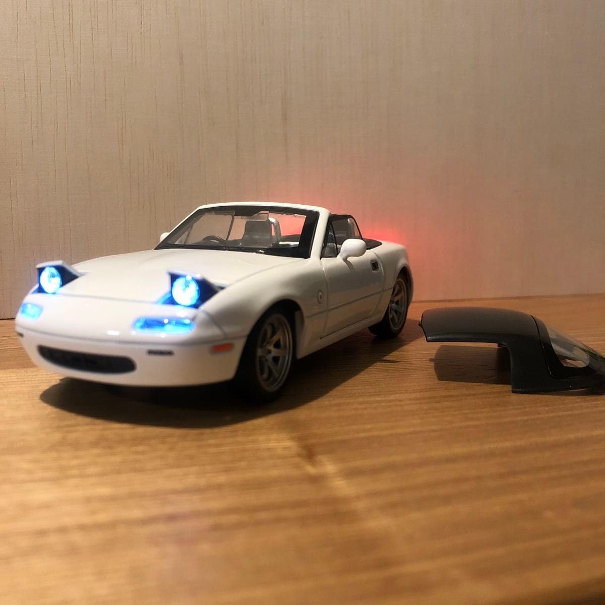 Amazon | 1/32 マツダ ロードスター ミニカー白 MX-5 NA6CE