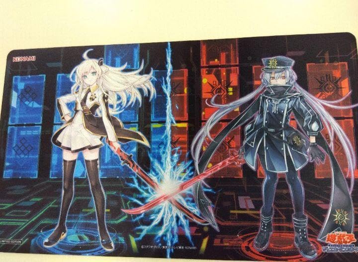 遊戯王　閃刀姫　ロゼ レイ プレイマット スリーブ 　サテライトショップ限定 Amazon.co.jp: 閃刀姫 ロゼ レイ プレイマット サテライト