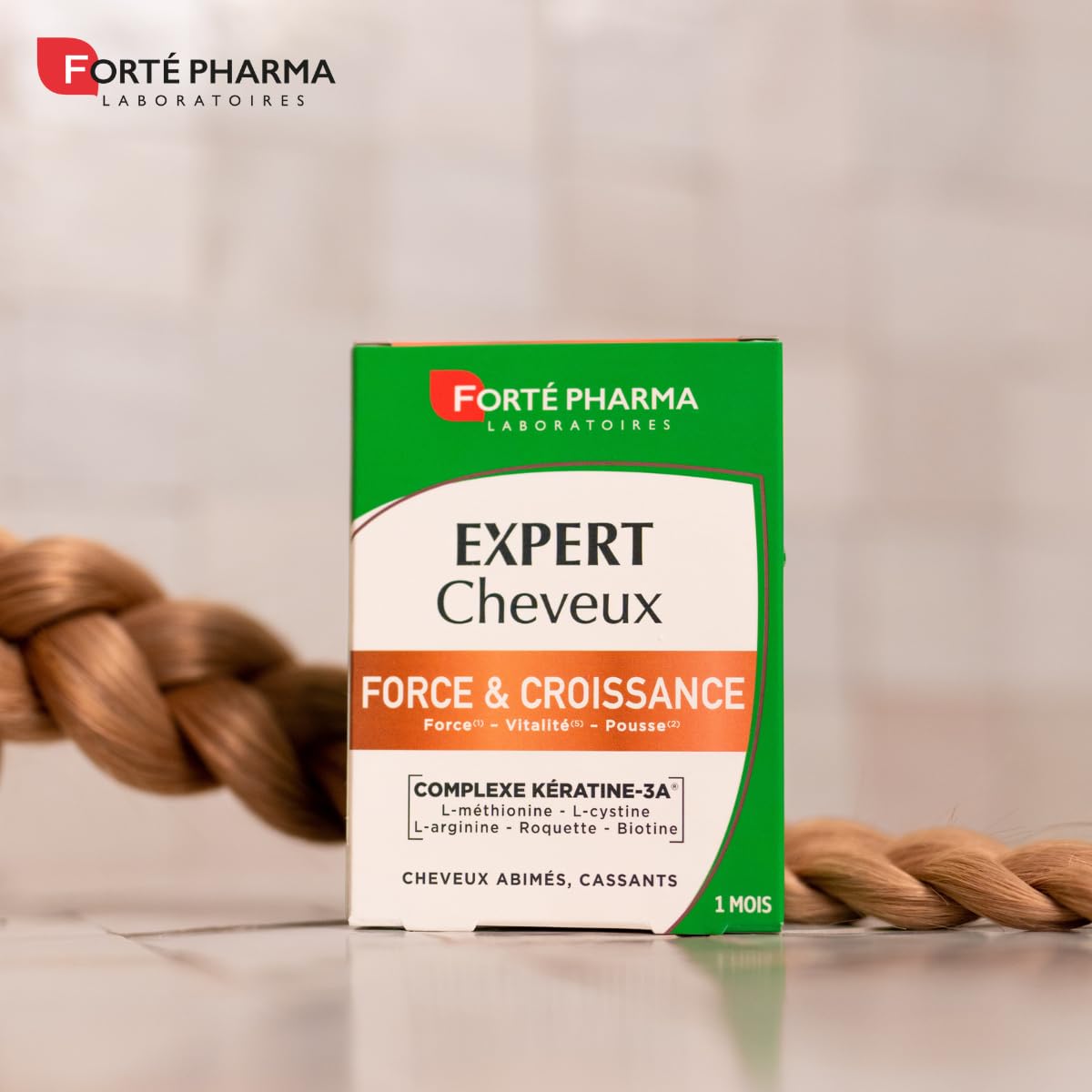 Forté Pharma Complément cheveux Expert Cheveux Force & Croissance 90 cp | Complément alimentaire Vitalité capillaire pour cheveux abîmés & cassants, renforcé en Kératine, 3 mois renouvelable