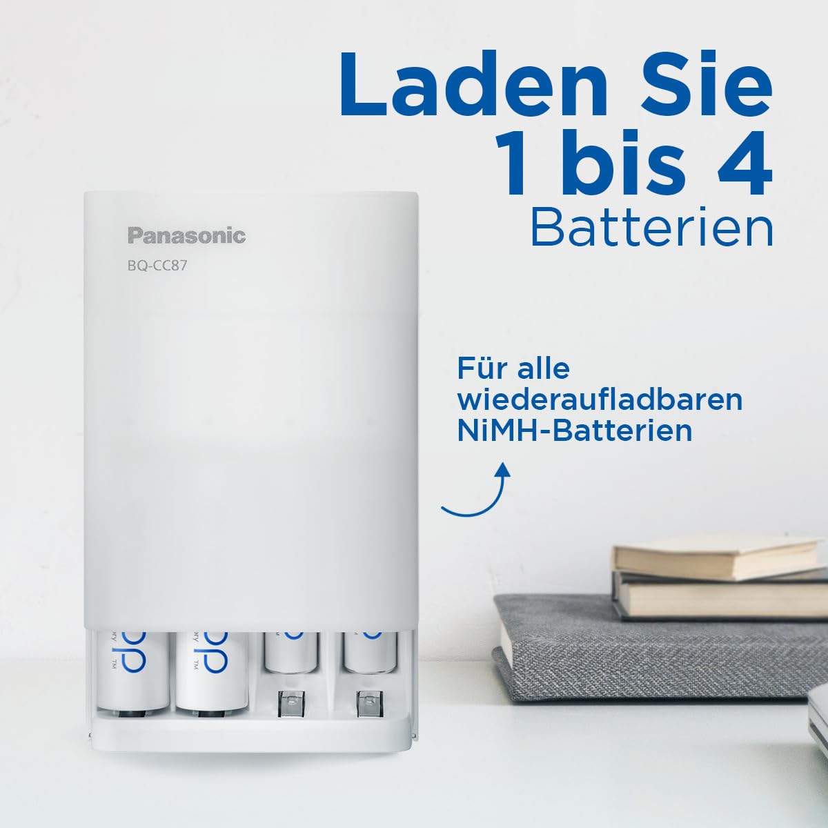 eneloop SmartPlus Travel USB-Ladegerät, für 1-4 AA/AAA NI-MH Akkus, 2.25 Stunden Ladezeit, 10 Sicherheitsfunktionen, inkl. 4 eneloop AA Akkus (2000 mAh)
