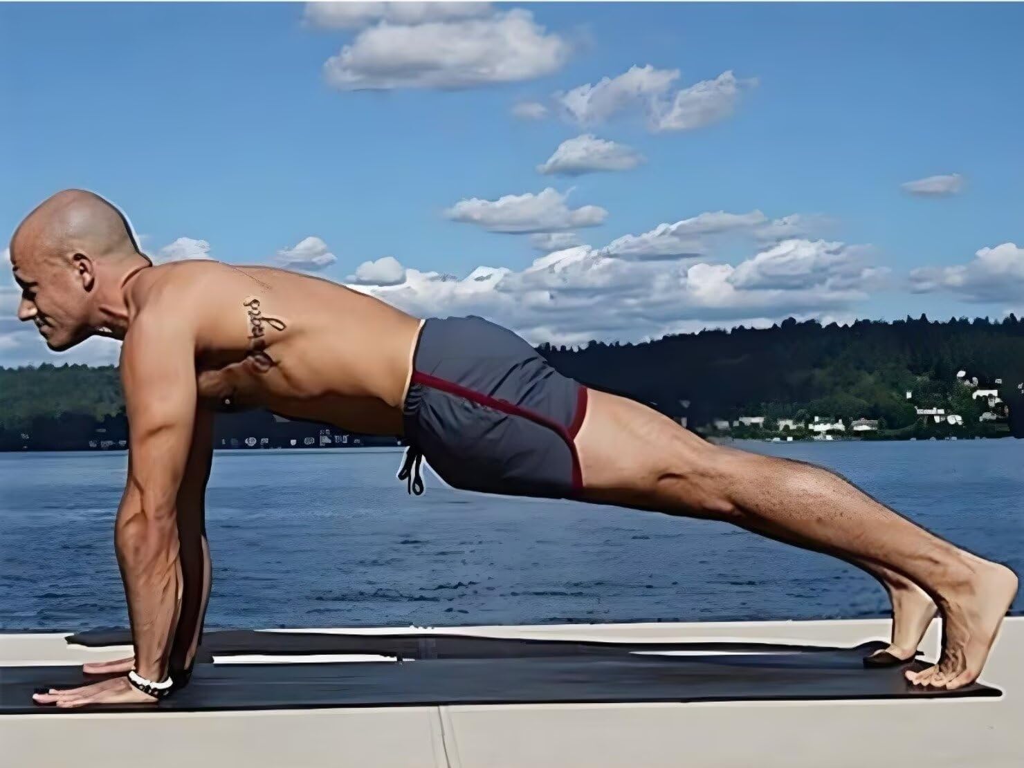 Men's Running Shorts Breathing Athletic Gym Mesh Shorts for Men Breathable Dog Paw Print Gym Workout Shorts