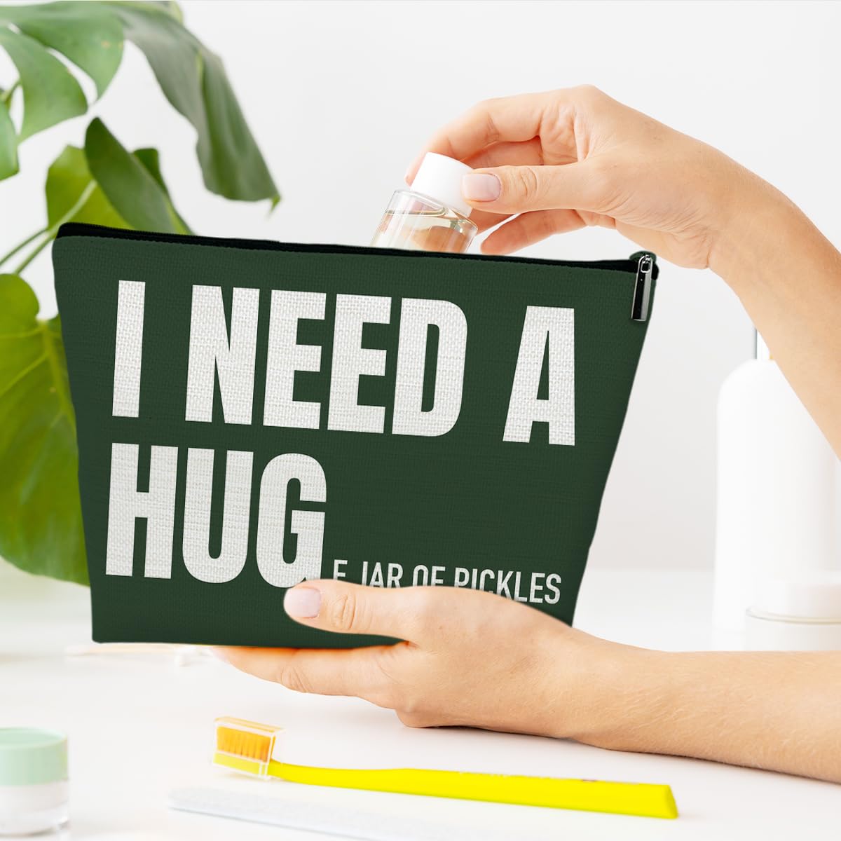 Funny Pickle Gifts for Pickle Lovers, Cool Gifts for Best Friends Makeup Travel Toiletry Bag, Thank You Gifts for Women, Birthday Gift for Sister, Gifts for Teen,Bestie,Daughter, Niece, Bff