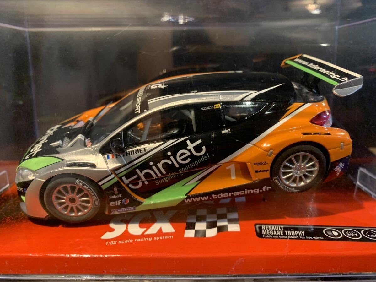 スロットカーSCX RENAULT MEGANE TROPHY スロットカーSCX RENAULT MEGANE TROPHY