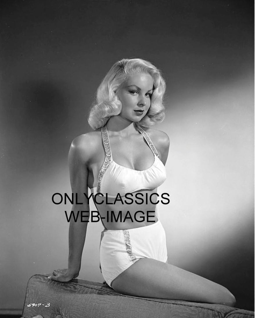 Amazon.de: OnlyClassics 1959 Sexy Busty Blonde Bathing Beauty Actress