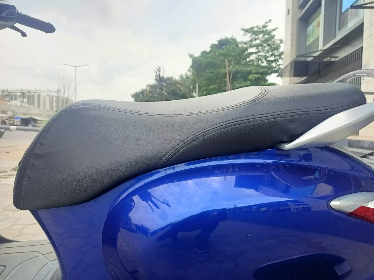 Seat Cover for Bajaj CHETAK EV Amazon.in Car & Motorbike