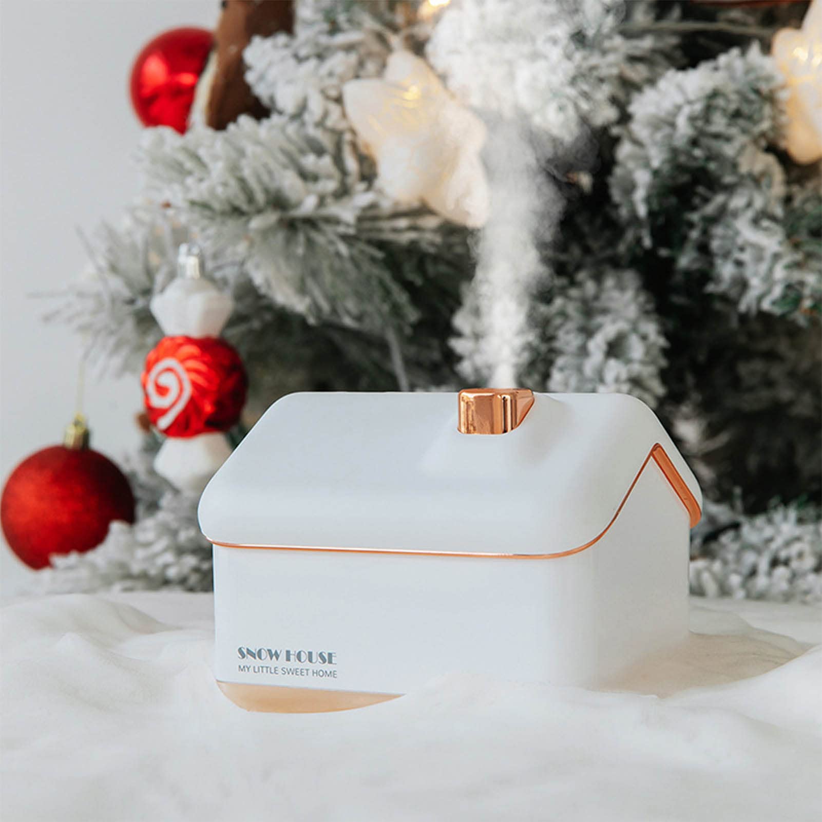 lyrlody Snow House Mini Umidificatore USB Nano Atomizzazione Umidificatore con 2 modalità Nebbia 7 Colori Luce Notturna Timer 4 Ore Desktop in Plastica per Camera da Letto Ufficio Soggiorno (WHITE)