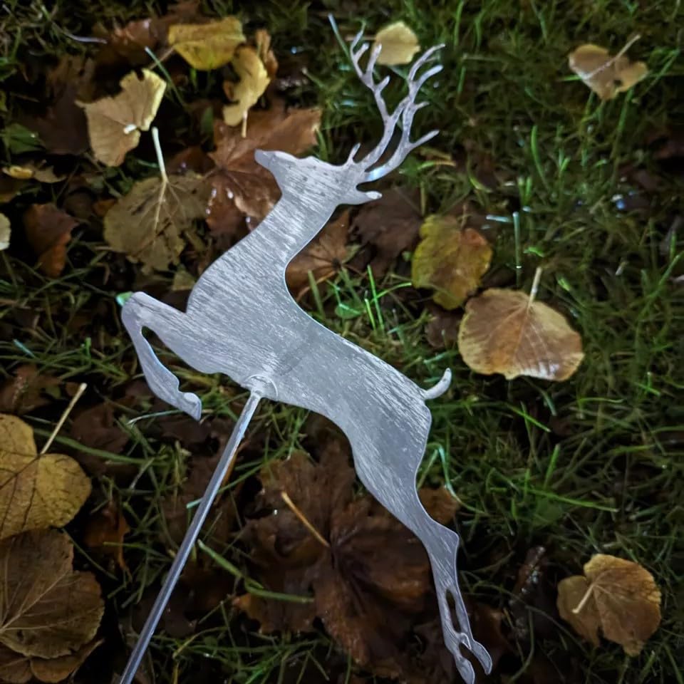 Fyne-Finds Rustic Grey Reindeer Metal Art Garden Stake Christmas Decor Outdoor Shabby Chic Ornament Festive Gift (Medium)