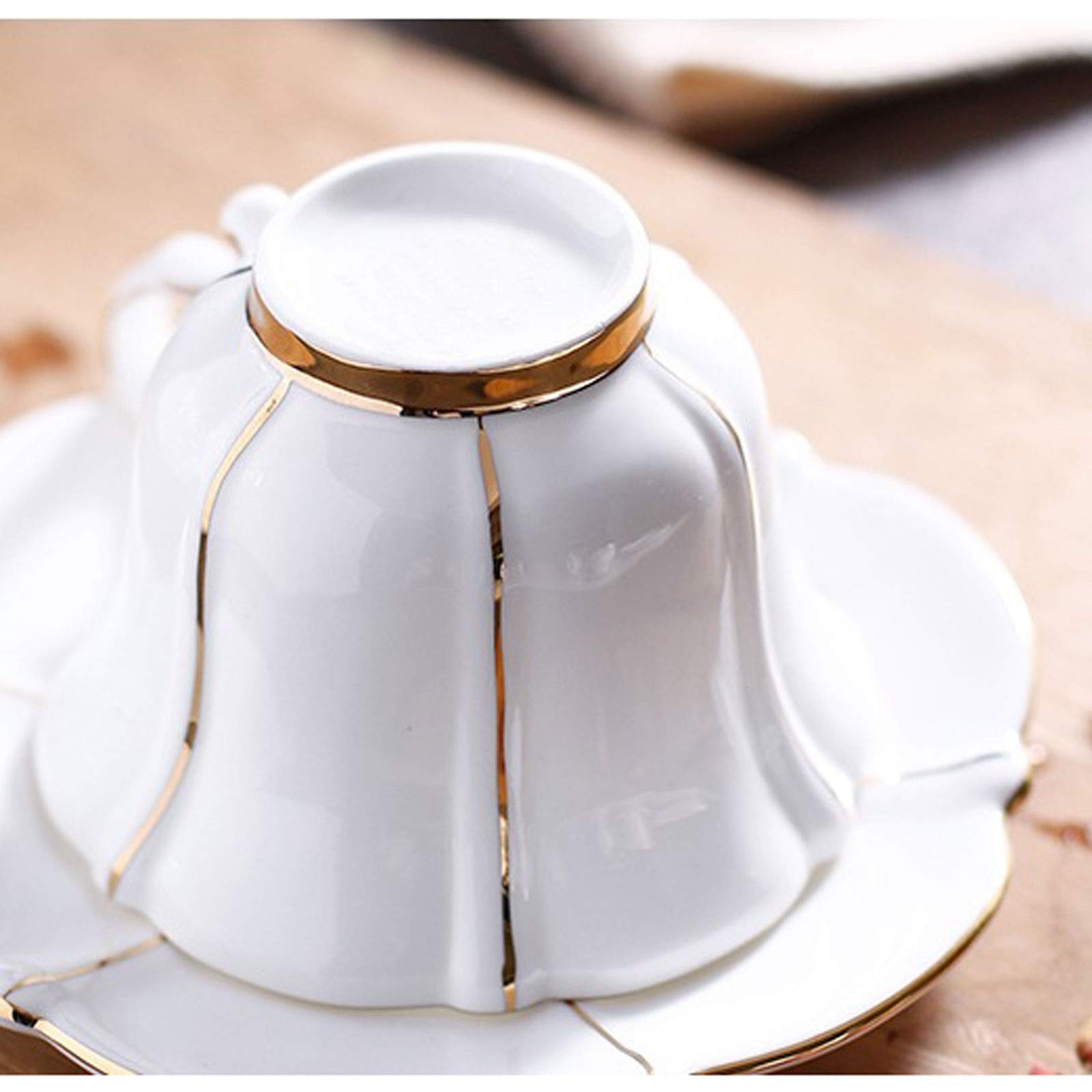 Keramik Kaffeebecher Kaffeetassen Keramik-Tassen und Untertassen-Set Elegantes Tee-Kaffee-Set im europäischen Stil Ausgefallene Kaffeetassen mit Teelöffeln 6,8 Unzen for Kaffee, Milch