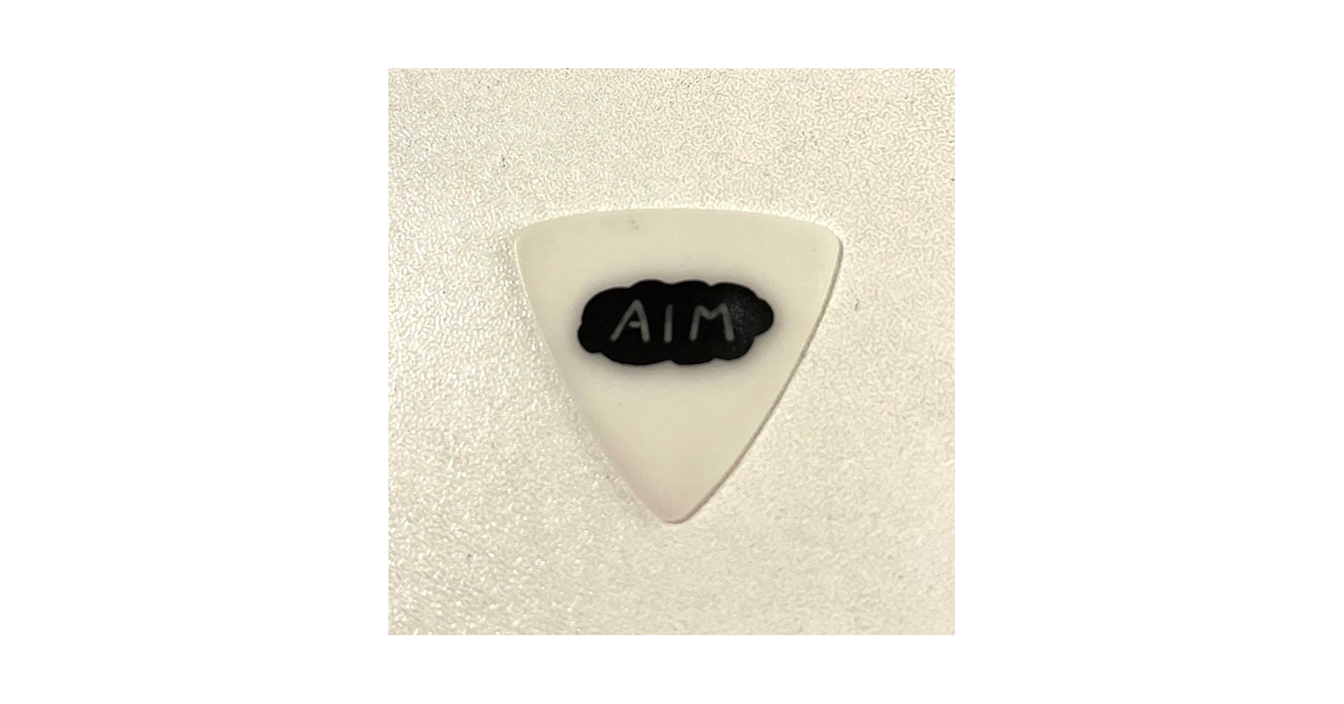 あいみょん　使用ピック　おまけ付き あいみょん ギターピック 本人使用品｜Yahoo!フリマ（旧PayPay