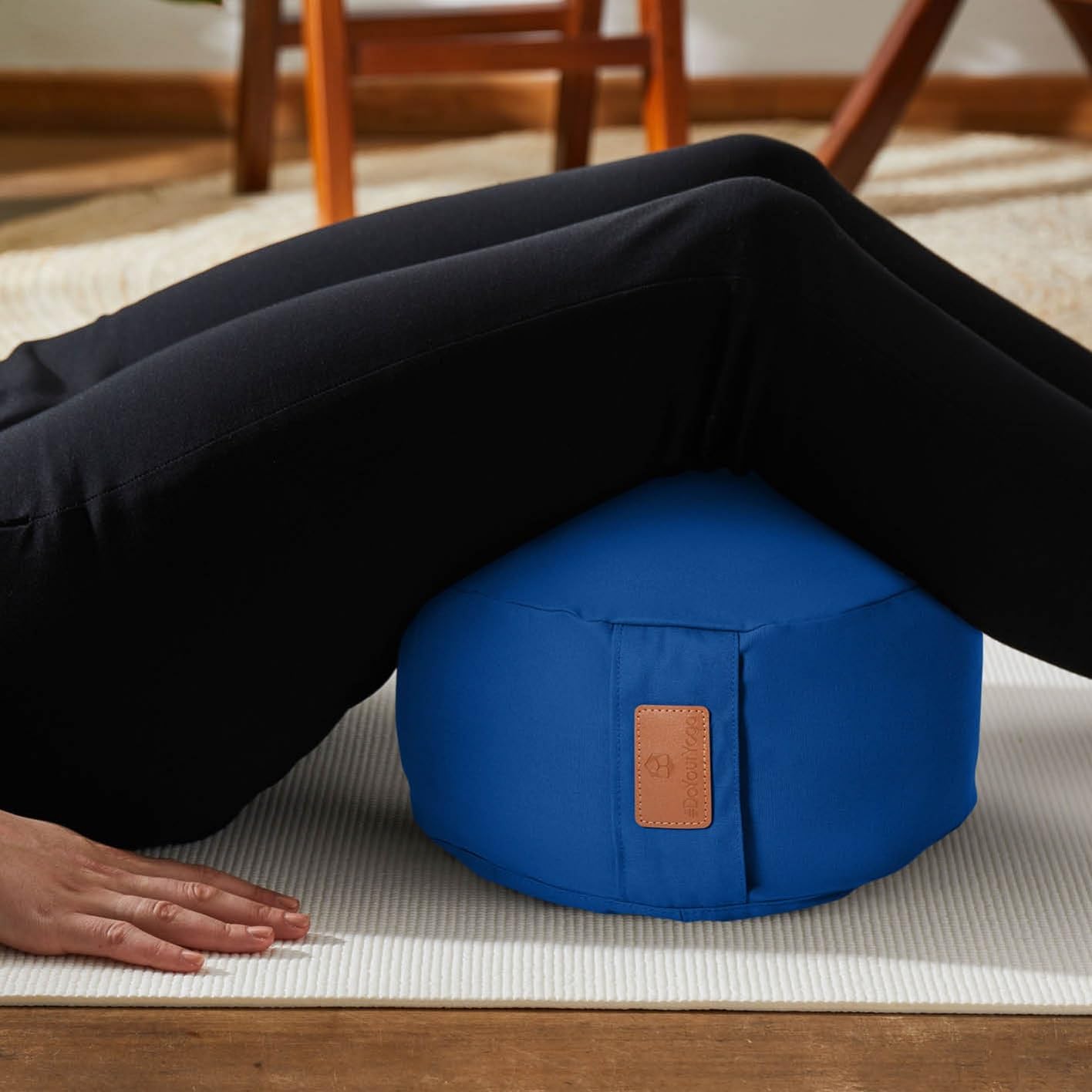 #DoYourYoga Poduszka do jogi "Vishnu" - idealna do jogi, pilaterów i długotrwałych medytacji - poszewka na kołdrę i możliwość prania - Wymiary: wys. 15 cm, D ok. 30 cm - dostępna w różnych wzorach