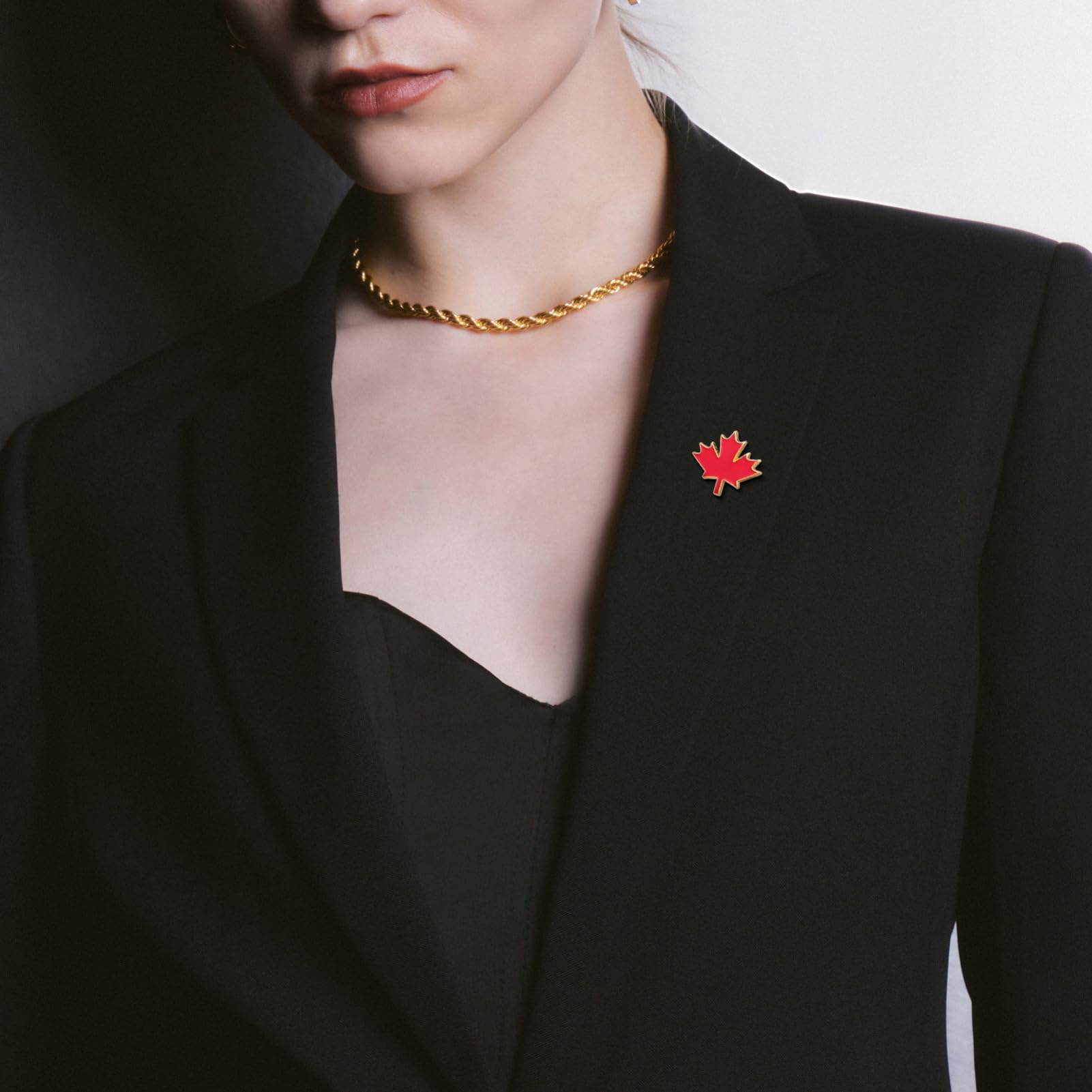 Angoily 20 szt. Canada Pin Canada Souvenirs Flag Kanadyjski liść klonu - pinezki metalowe liść klonu broszki szpilki kanadyjskie narodowe klapy patriotyczne, 2.50X2.40X1.00CM, Żelazo, No Gemstone