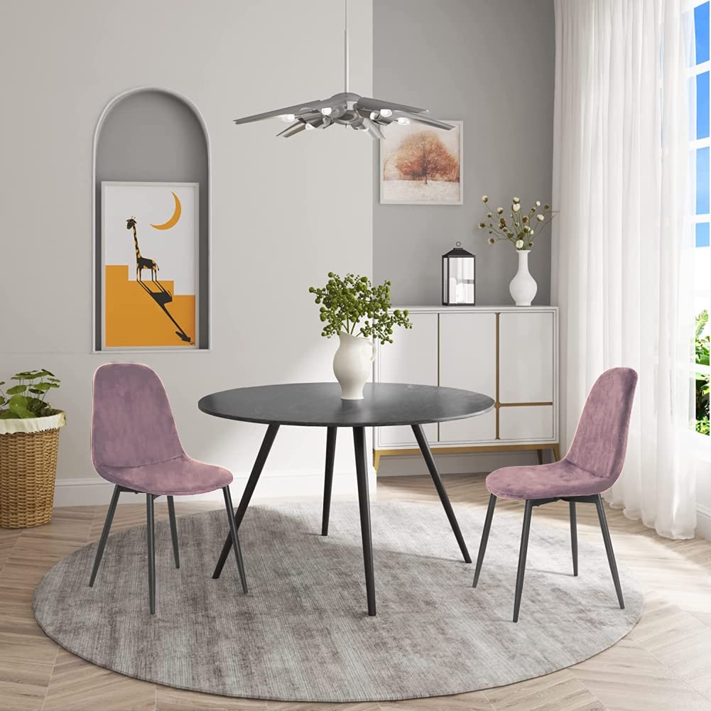 PraTiKo Life Set di 4 Sedie Sala da Pranzo in Velluto Morbido Sedia da Cucina Moderna Imbottita Schienale ergonomico Poltroncina con Gambe in Metallo Nero Resistente Sedia Moderna (Rosa Antico)
