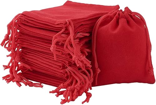 FASHEWELRY Paquete de 100 bolsas de terciopelo rojo con cordón de 3.6 x 2.8 pulgadas, bolsas de regalo de dulces de Navidad, mini almacenamiento de